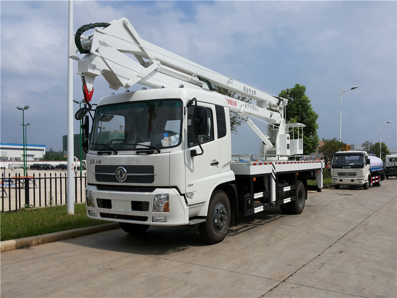 20米東風(fēng)天錦高空作業(yè)車（國(guó)四）